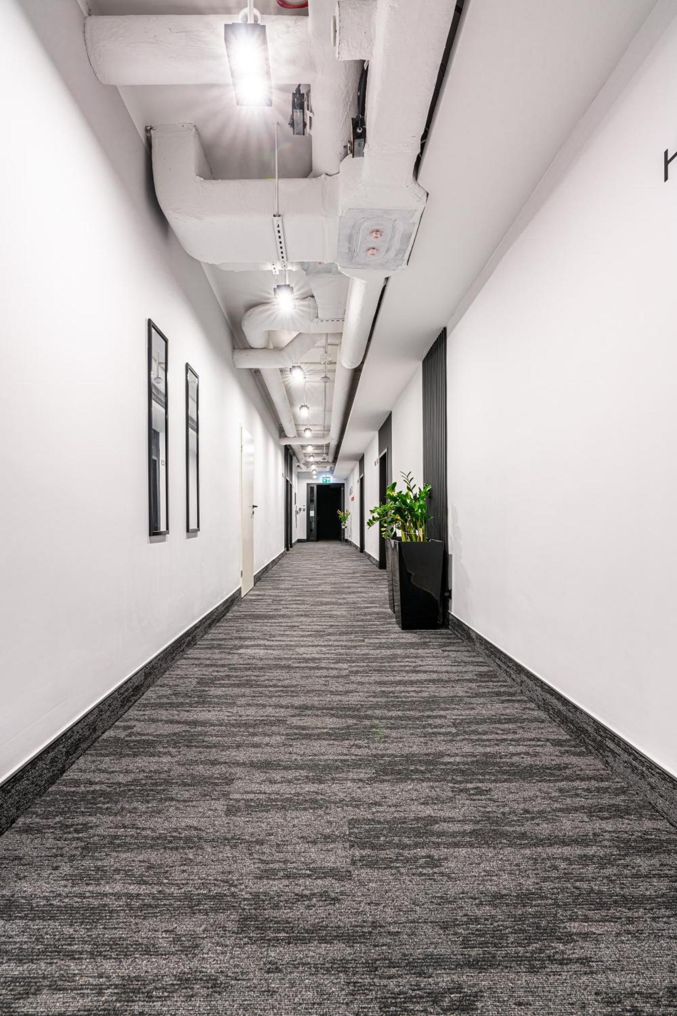 Vanta Business Center Скавіна Екстер'єр фото
