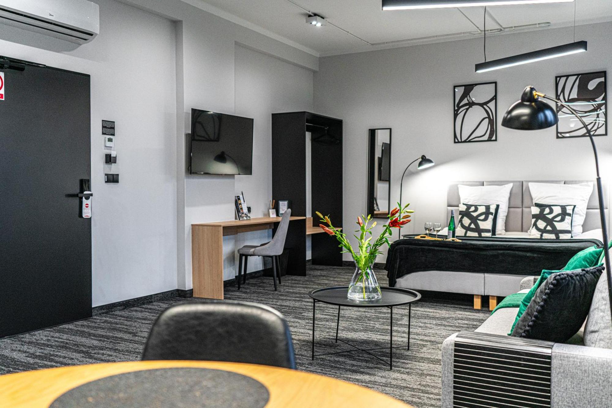Vanta Business Center Скавіна Екстер'єр фото